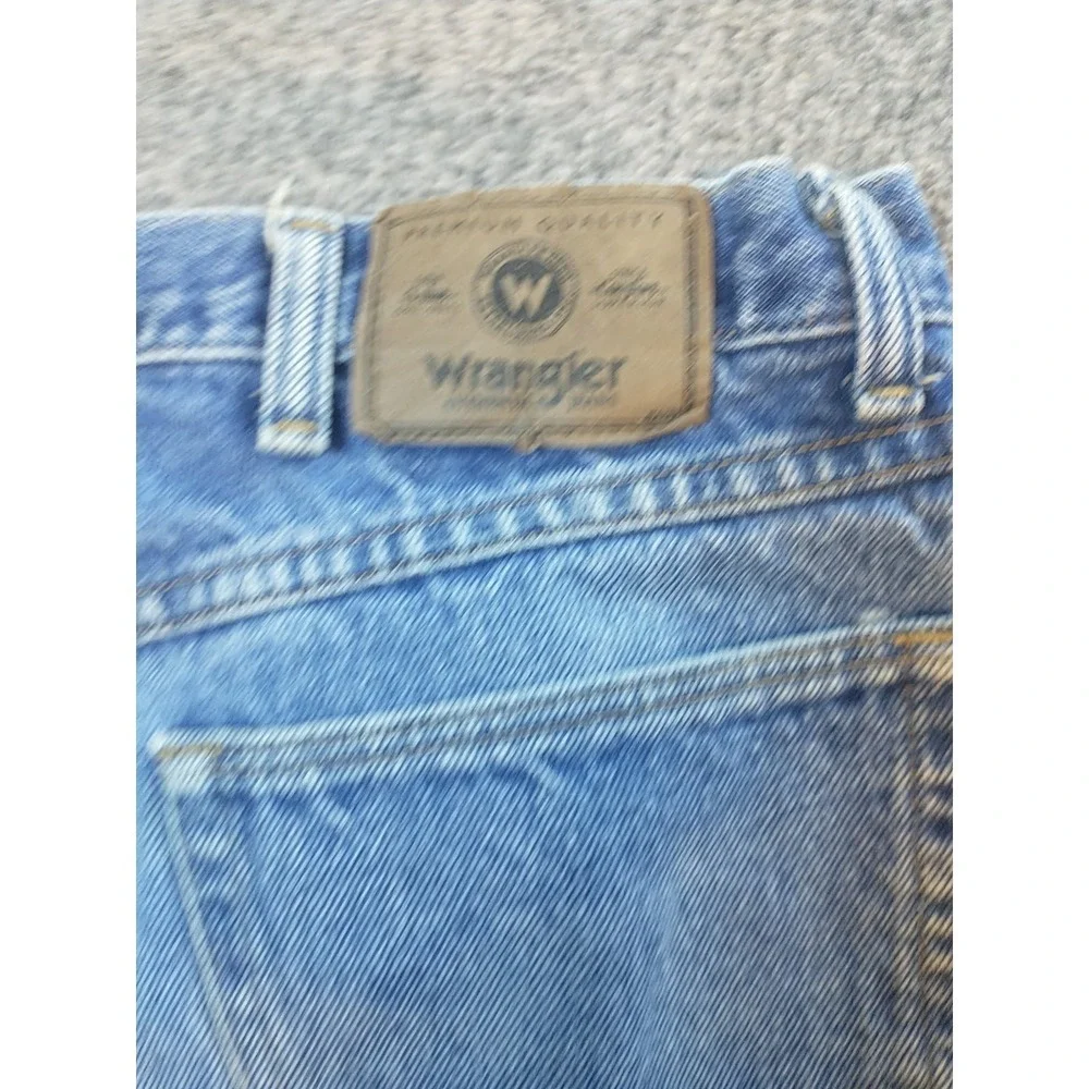 Wrangler Premium Quality Mens Straight Leg Jeans Medium Wash Blue Denim 34x31